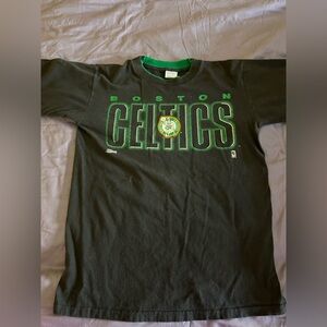 Boston Celtics Vintage  Black T-Shirt-large